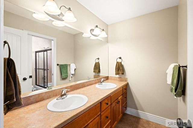 165 Fairhills Circle, Idaho Falls, ID 83401