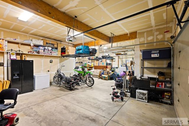 165 Fairhills Circle, Idaho Falls, ID 83401