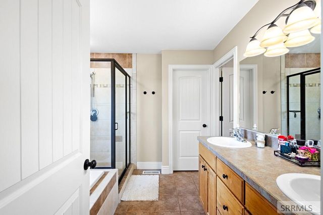 165 Fairhills Circle, Idaho Falls, ID 83401