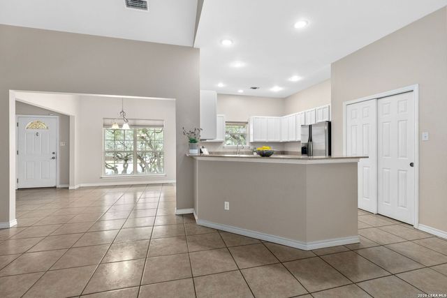 26517 S Glenrose, San Antonio, TX 78260