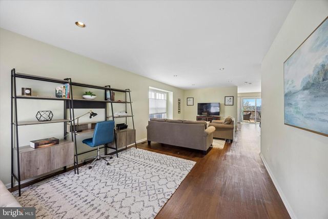 270 RIPKA ST, Philadelphia, PA 19127