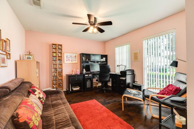 3722 S Peach Hollow Circle, Pearland, TX 77584