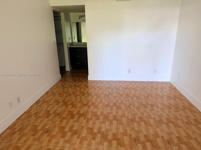 11509 NW 10th St 11509, Pembroke Pines, FL 33026