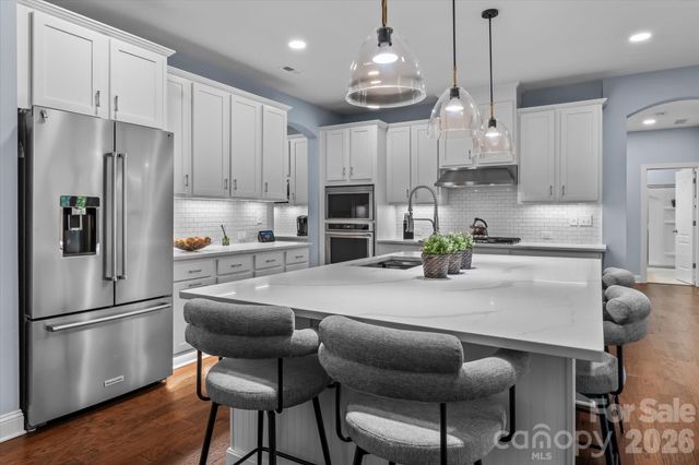 111 Abbeville Lane, Mooresville, NC 28117