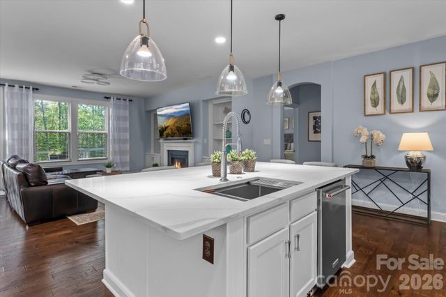 111 Abbeville Lane, Mooresville, NC 28117