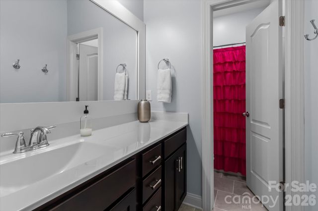 111 Abbeville Lane, Mooresville, NC 28117