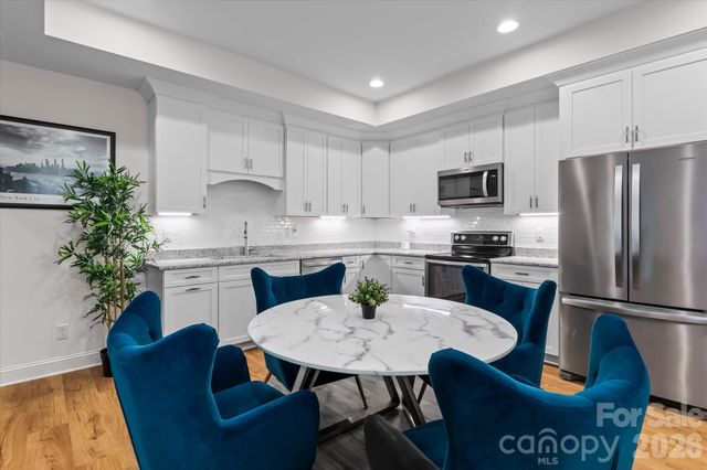 111 Abbeville Lane, Mooresville, NC 28117