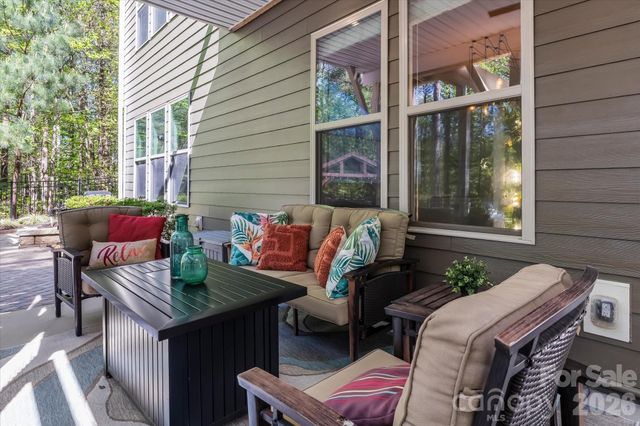 111 Abbeville Lane, Mooresville, NC 28117