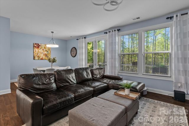111 Abbeville Lane, Mooresville, NC 28117