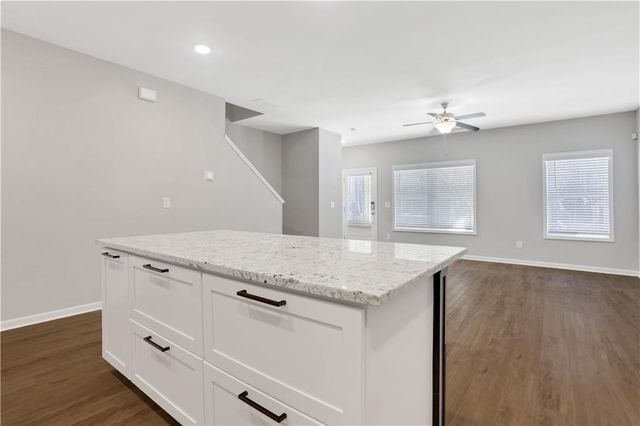 1954 Sanford NW Drive, Atlanta, GA 30318