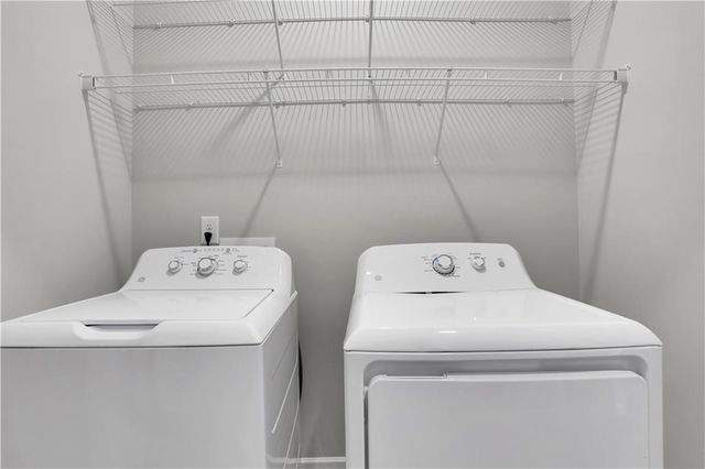 1954 Sanford NW Drive, Atlanta, GA 30318