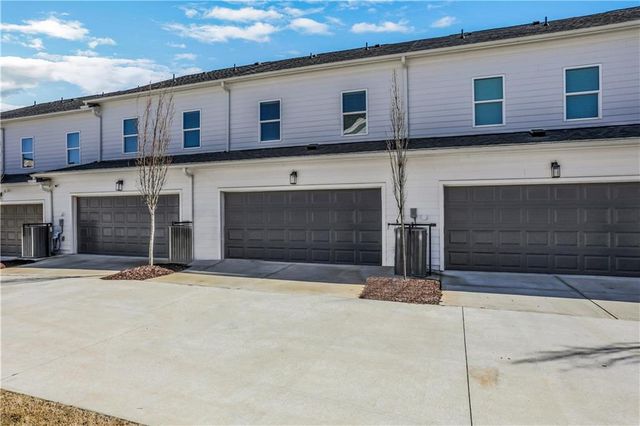 1954 Sanford NW Drive, Atlanta, GA 30318