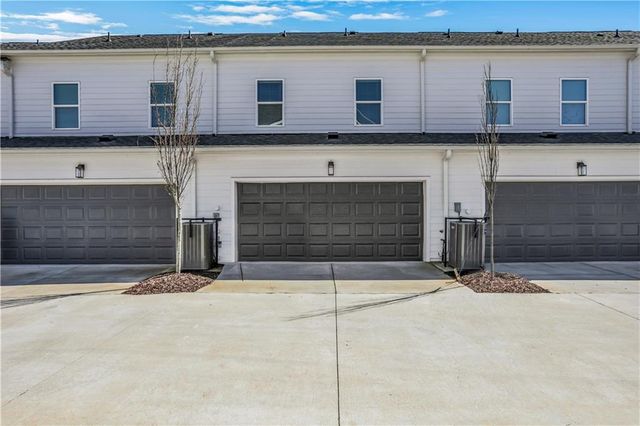 1954 Sanford NW Drive, Atlanta, GA 30318