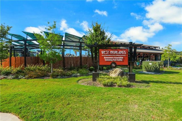 1954 Sanford NW Drive, Atlanta, GA 30318