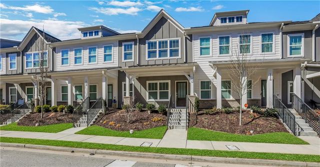 1954 Sanford NW Drive, Atlanta, GA 30318