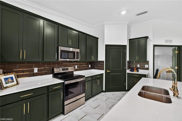 6070 National BLVD 223, Ave Maria, FL 34142