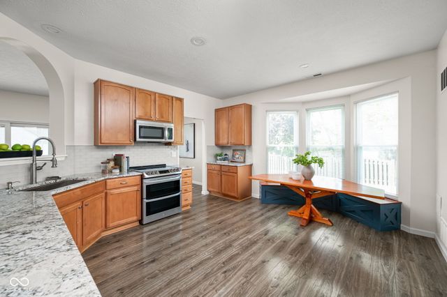 123 Paragon Lane, Westfield, IN 46074
