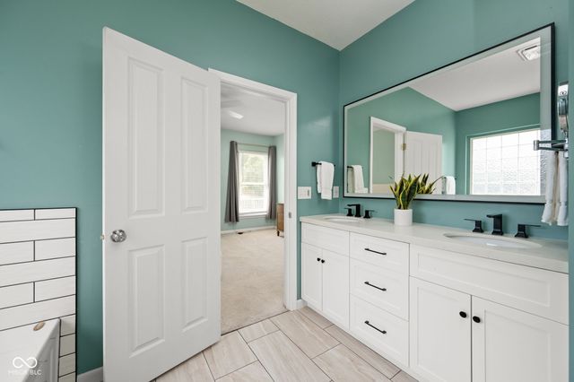 123 Paragon Lane, Westfield, IN 46074
