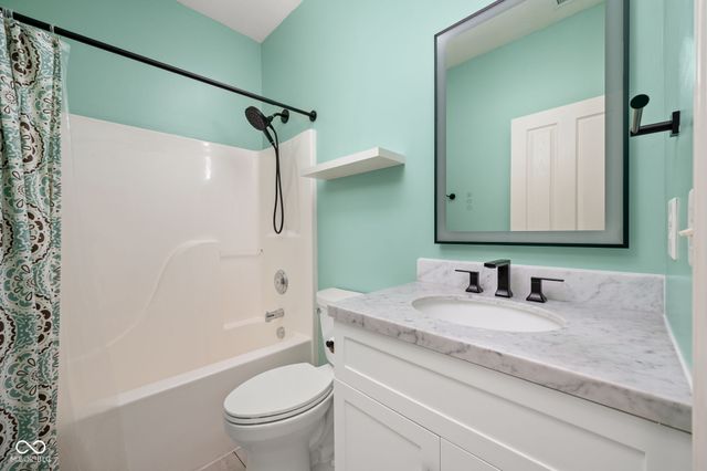 123 Paragon Lane, Westfield, IN 46074