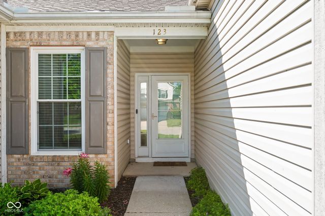 123 Paragon Lane, Westfield, IN 46074
