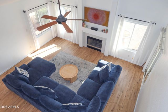 3113 E TOPEKA Drive, Phoenix, AZ 85050