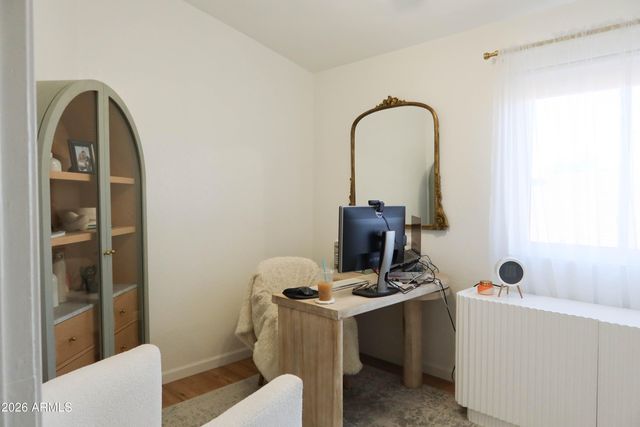 3113 E TOPEKA Drive, Phoenix, AZ 85050