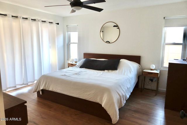 3113 E TOPEKA Drive, Phoenix, AZ 85050