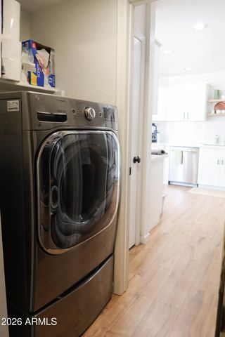 3113 E TOPEKA Drive, Phoenix, AZ 85050