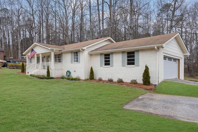 413 Lees Mill Road, Fayetteville, GA 30214