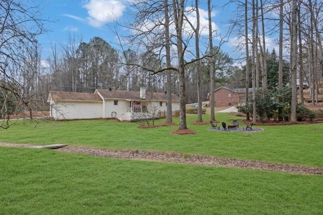 413 Lees Mill Road, Fayetteville, GA 30214