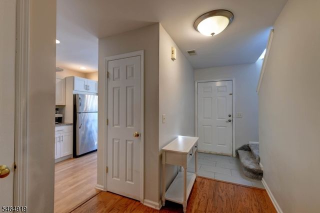 2003 Wendover Dr, Pequannock Twp., NJ 07444