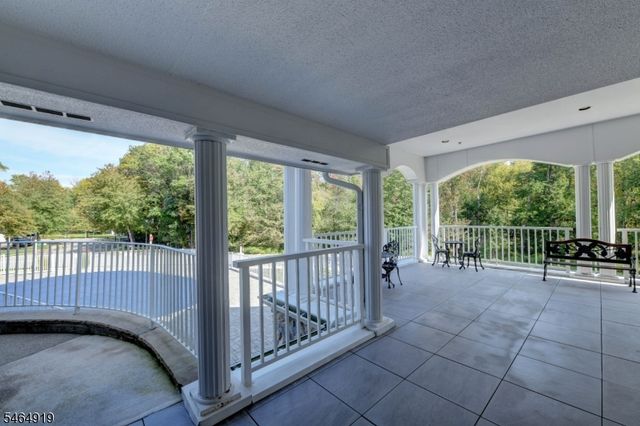 2003 Wendover Dr, Pequannock Twp., NJ 07444