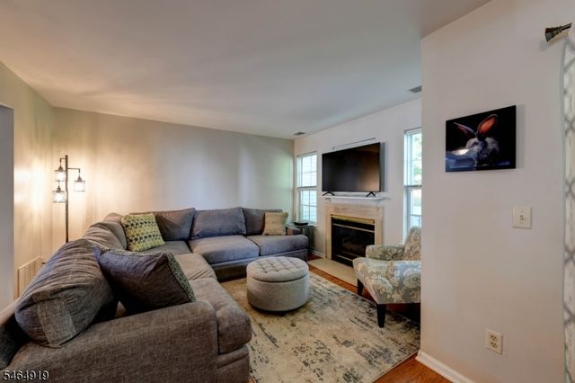 2003 Wendover Dr, Pequannock Twp., NJ 07444