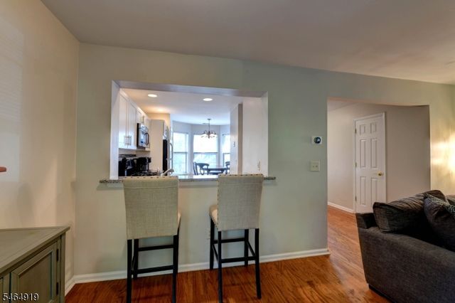 2003 Wendover Dr, Pequannock Twp., NJ 07444
