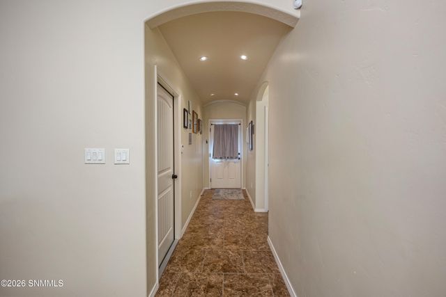 3988 Tayvis Road, Las Cruces, NM 88012