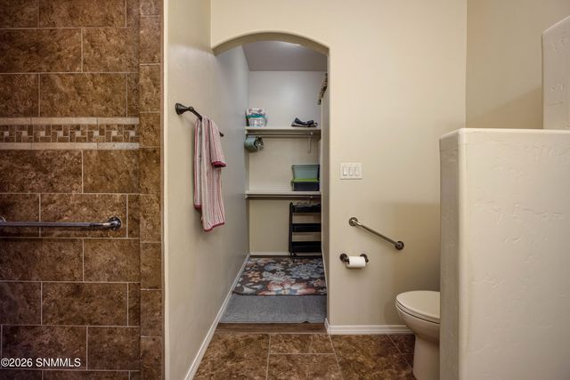 3988 Tayvis Road, Las Cruces, NM 88012