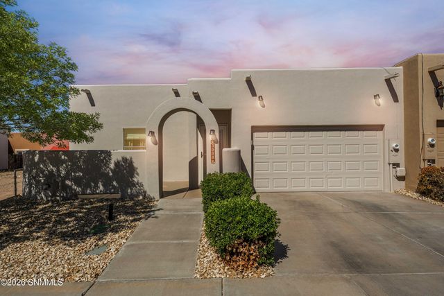 3988 Tayvis Road, Las Cruces, NM 88012