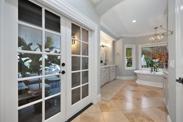 8060 Shelborne Dr, Granite Bay, CA 95746