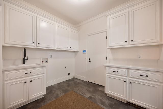 8060 Shelborne Dr, Granite Bay, CA 95746