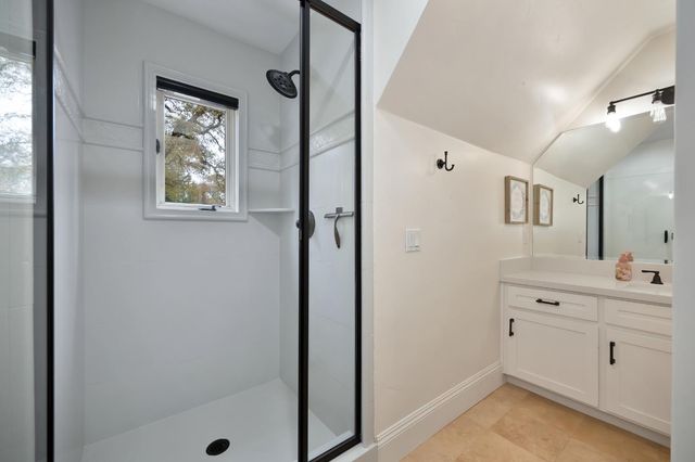 8060 Shelborne Dr, Granite Bay, CA 95746