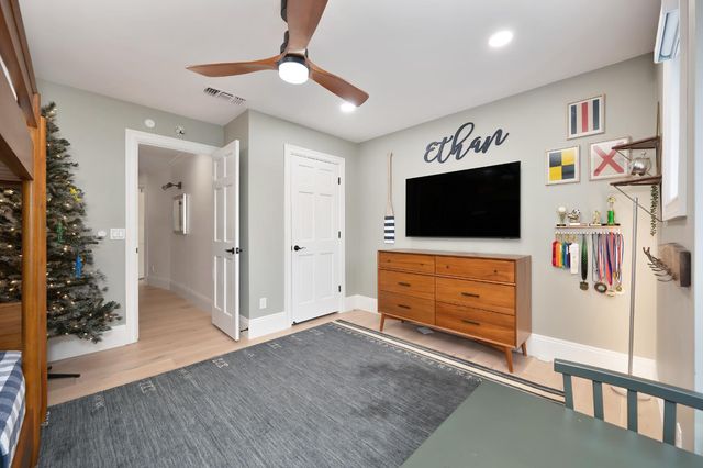 8060 Shelborne Dr, Granite Bay, CA 95746