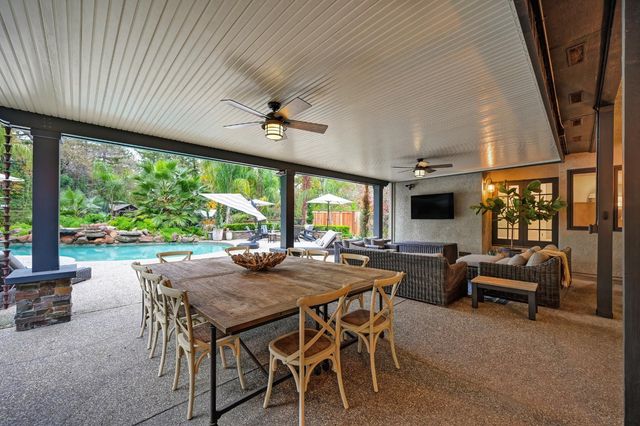 8060 Shelborne Dr, Granite Bay, CA 95746