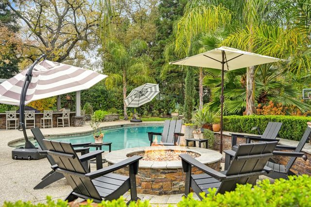 8060 Shelborne Dr, Granite Bay, CA 95746