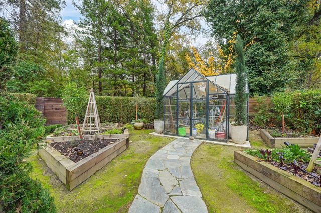 8060 Shelborne Dr, Granite Bay, CA 95746