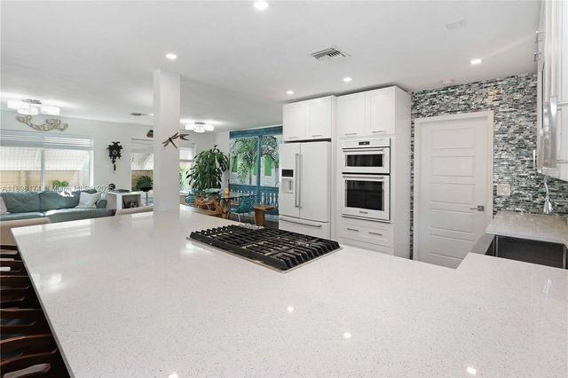 1408 Hollywood Blvd, Hollywood, FL 33020