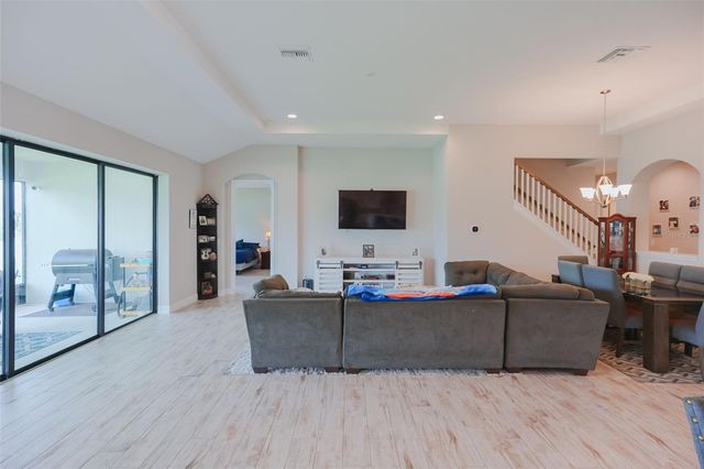 12648 BERGSTROM BAY DRIVE, Riverview, FL 33579
