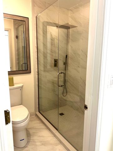 615 Verde Drive 615, Schaumburg, IL 60173