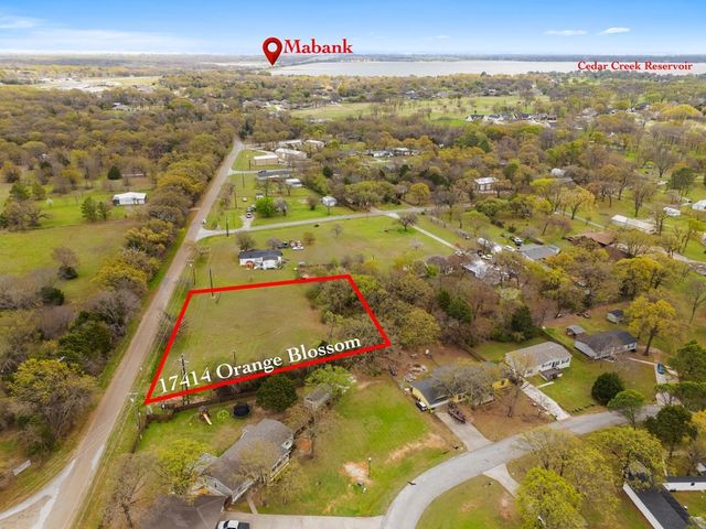 9951 County Road 4022, Kemp, TX 75143