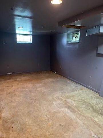 23409 Ranch Hill Drive W, Southfield, MI 48033