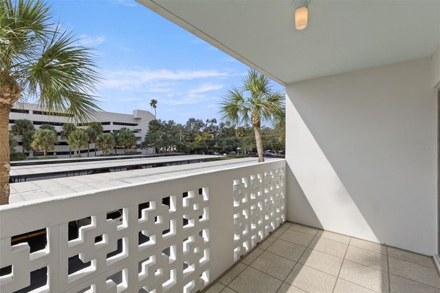 2401 BAYSHORE BOULEVARD 202, Tampa, FL 33629